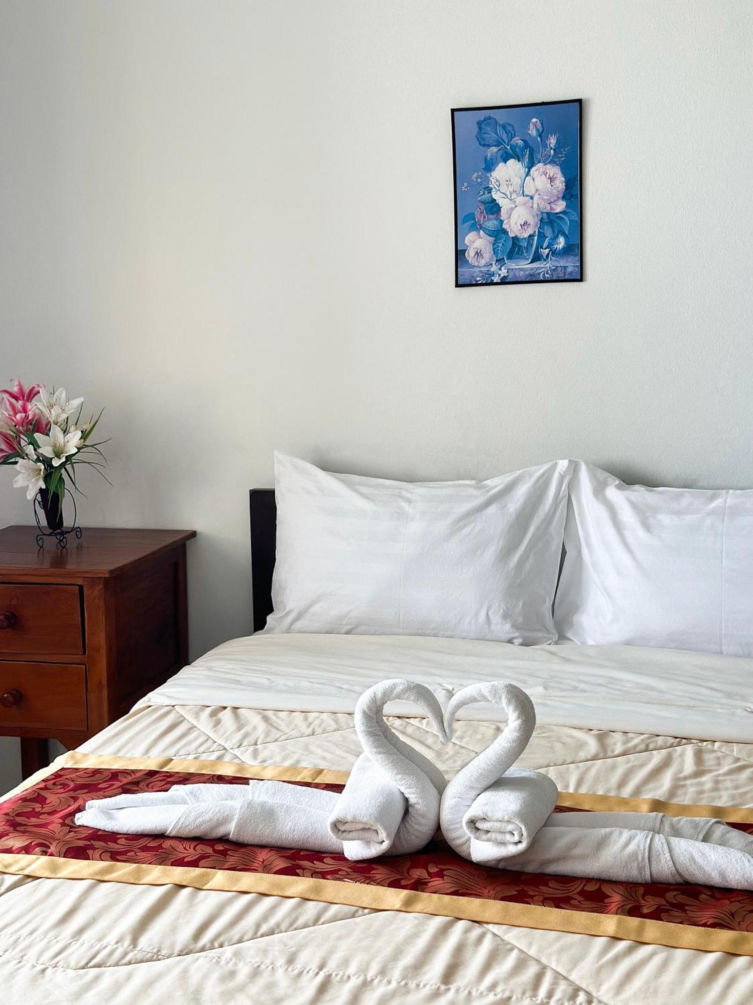 Rueangrat Hotel Ranong Exterior photo