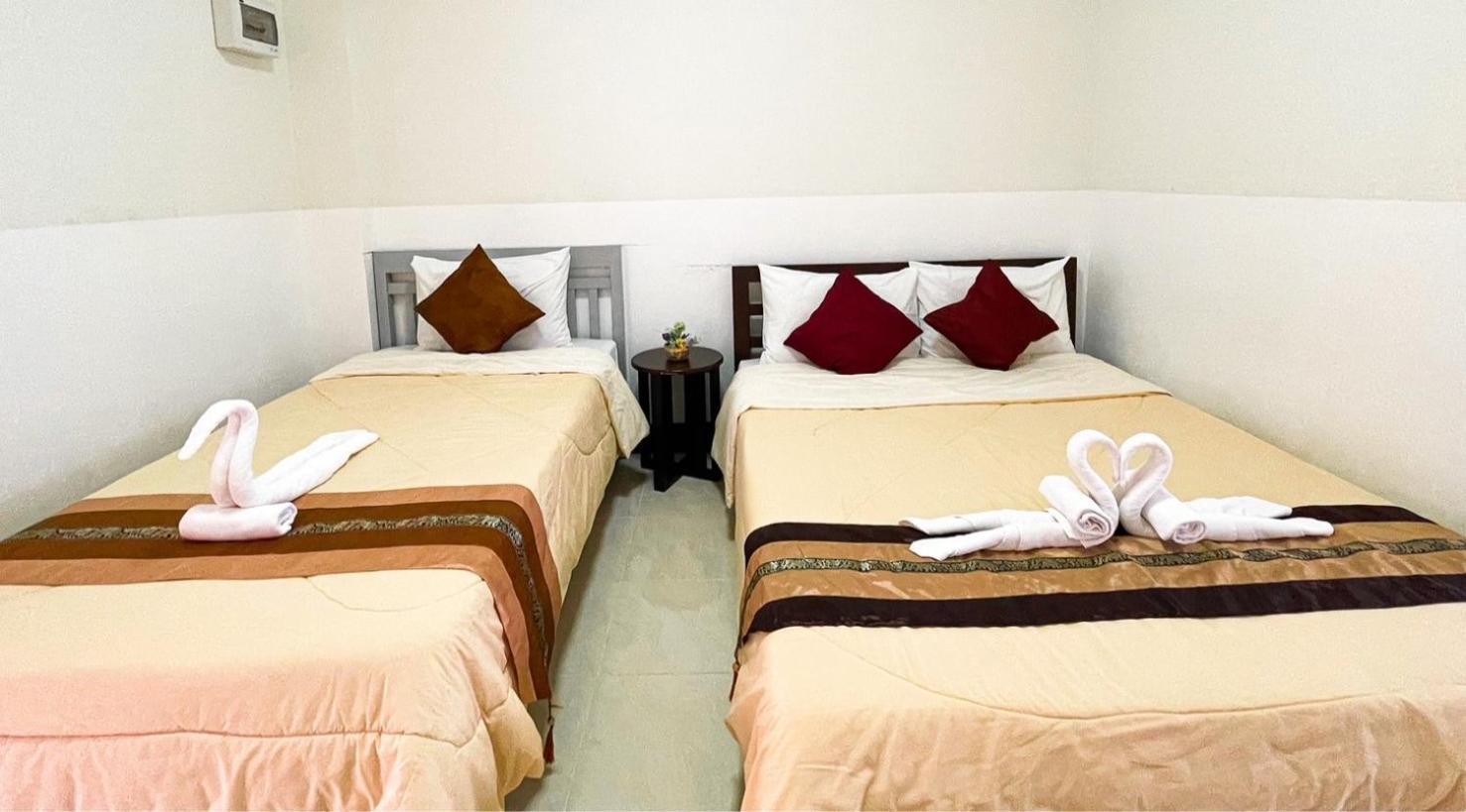 Rueangrat Hotel Ranong Exterior photo