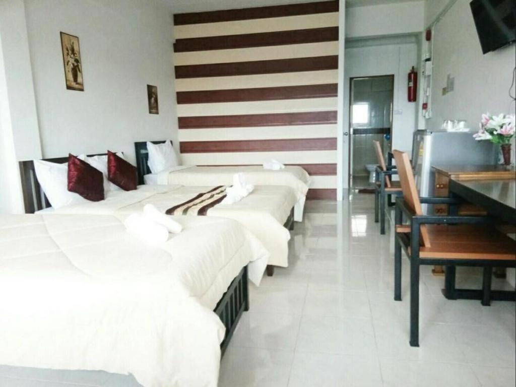 Rueangrat Hotel Ranong Exterior photo
