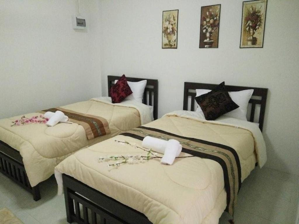 Rueangrat Hotel Ranong Exterior photo