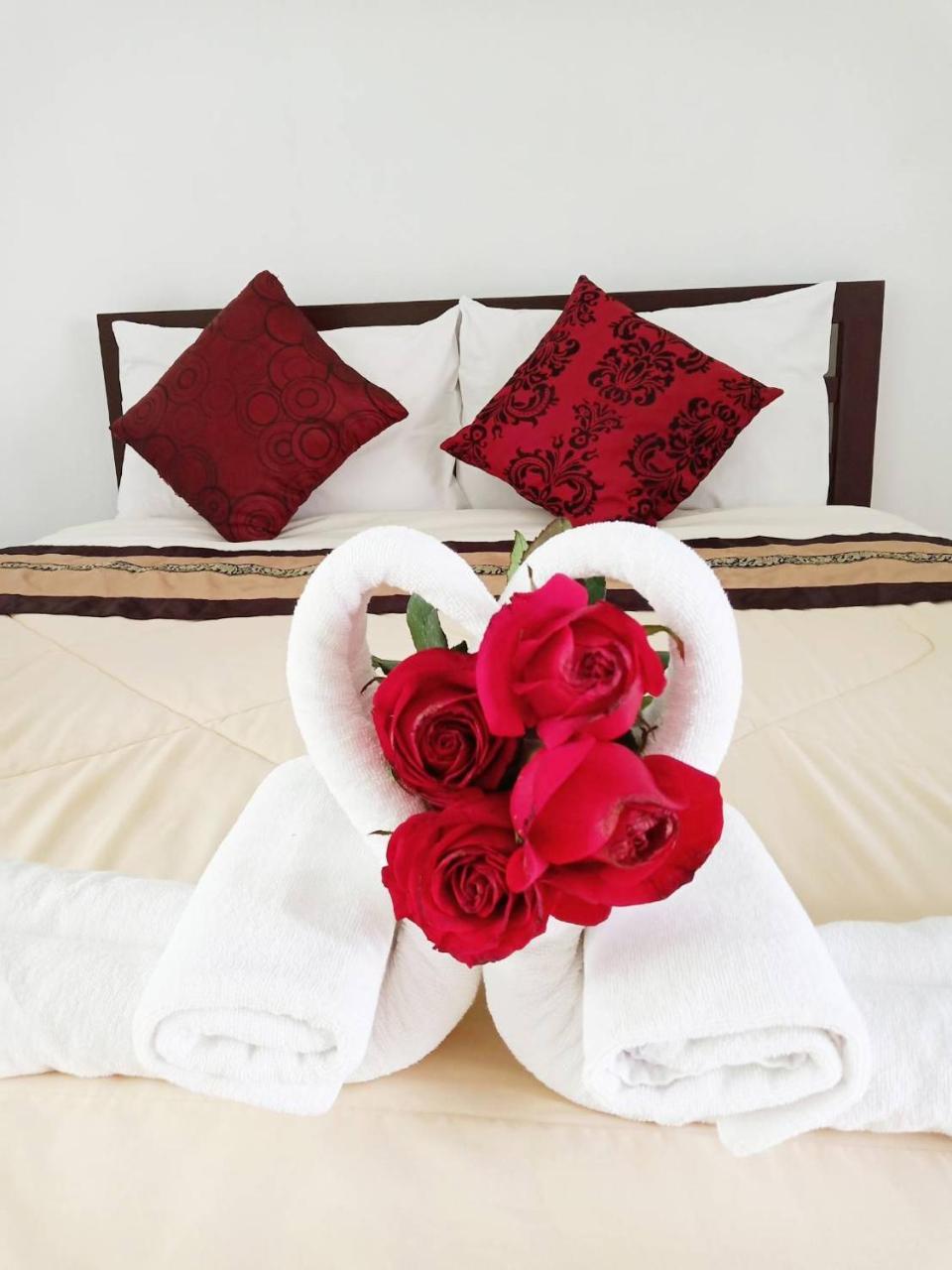 Rueangrat Hotel Ranong Exterior photo